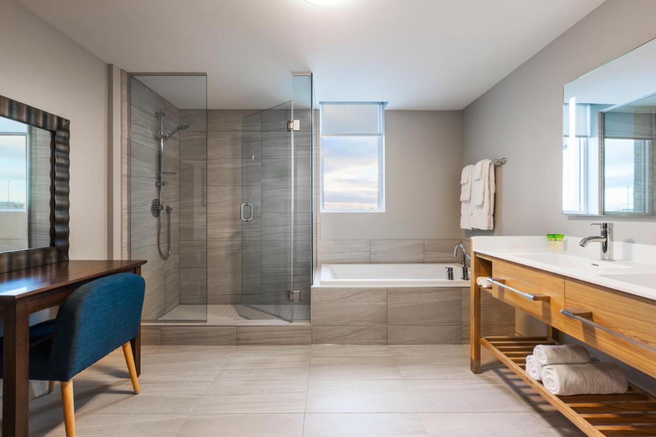 Imperia Hotel Et Suites Boucherville Ngoại thất bức ảnh